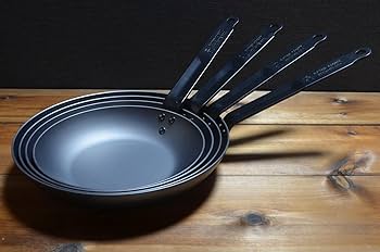 プロも大絶賛の焦げ付きにくさ❣圧倒的に使いやすい＆扱いやすい♪❤万能フライパン プロも大絶賛の焦げ付きにくさ❣圧倒的に使いやすい＆扱い